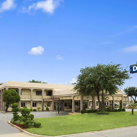 Days Inn By Wyndham Dallas Irving-2